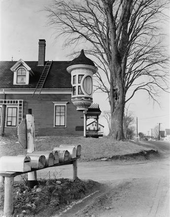 ABBOTT, BERENICE (1898-1991) Designers Window * House in Maine.